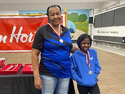 Participants au tournoi de pétanque
